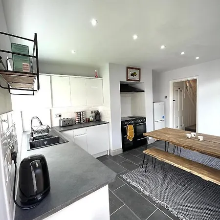 Great Located Victorian House With Amenities Σπίτι διακοπών *