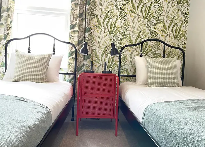 Feriehus Great Located Victorian House With Amenities